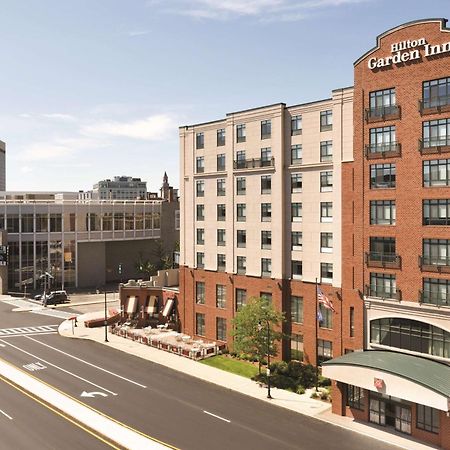 Hilton Garden Inn Worcester Bagian luar foto
