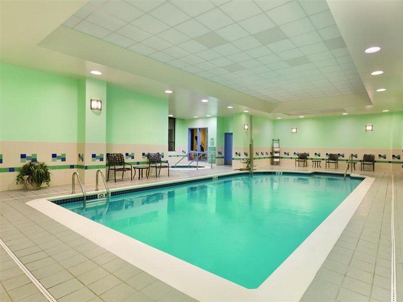 Hilton Garden Inn Worcester Bagian luar foto