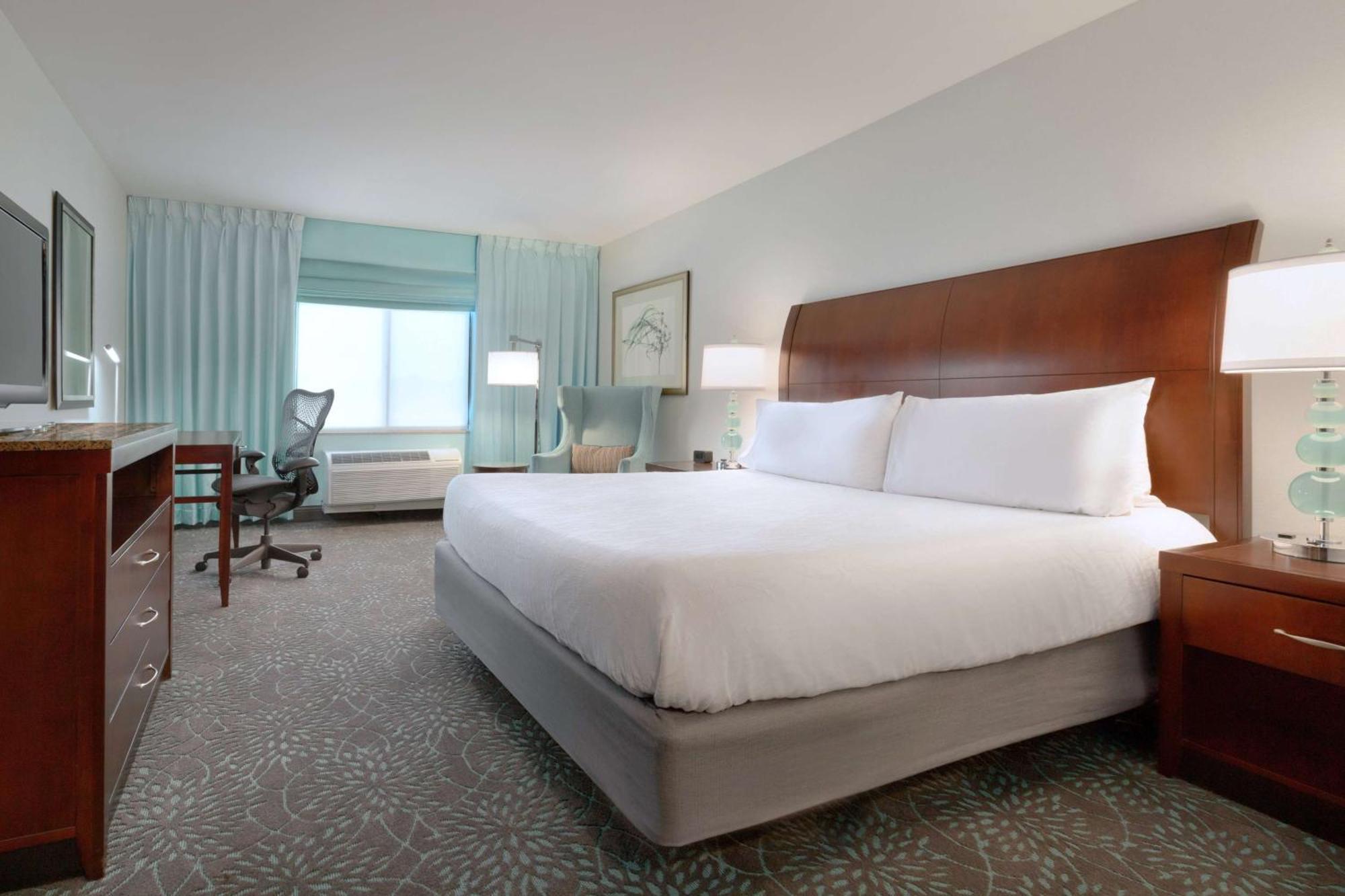 Hilton Garden Inn Worcester Bagian luar foto