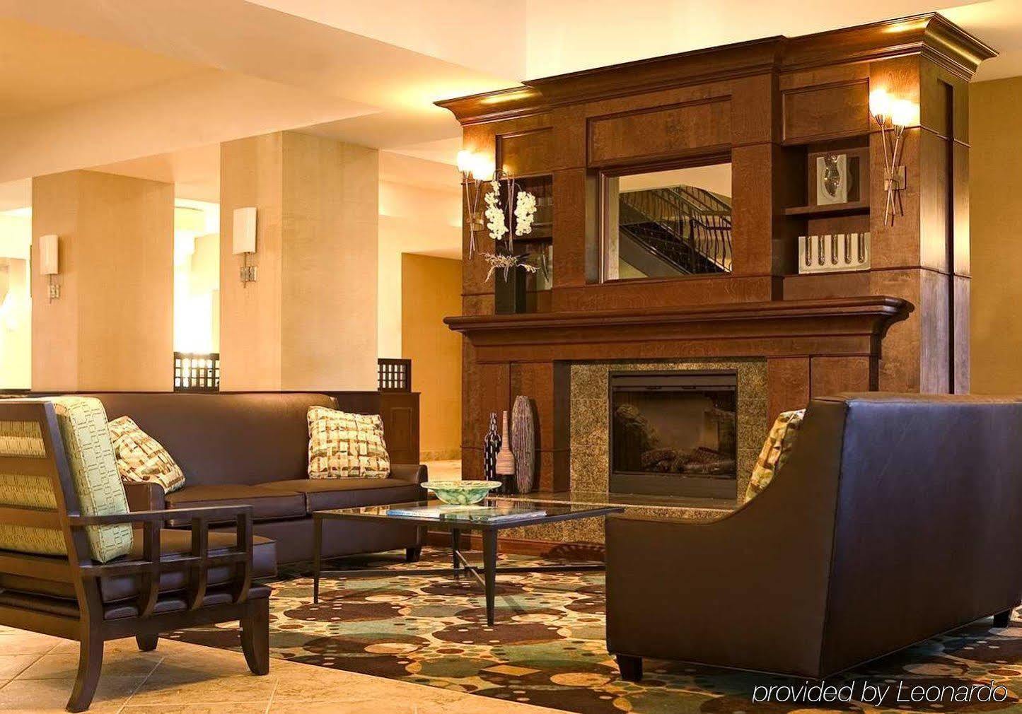 Hilton Garden Inn Worcester Bagian luar foto